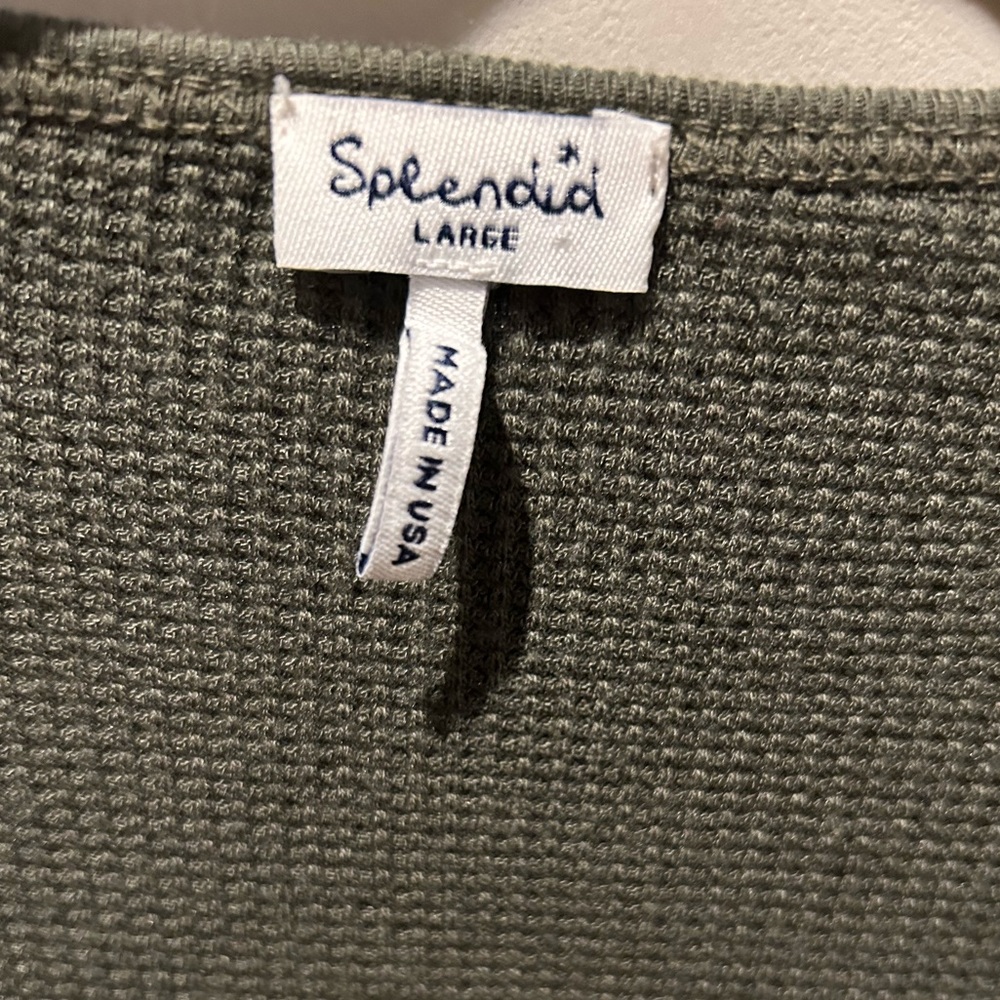 Splendid Top - Picture 4 of 4